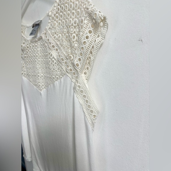 H&M Lace Yoke Top - Picture 3 of 5